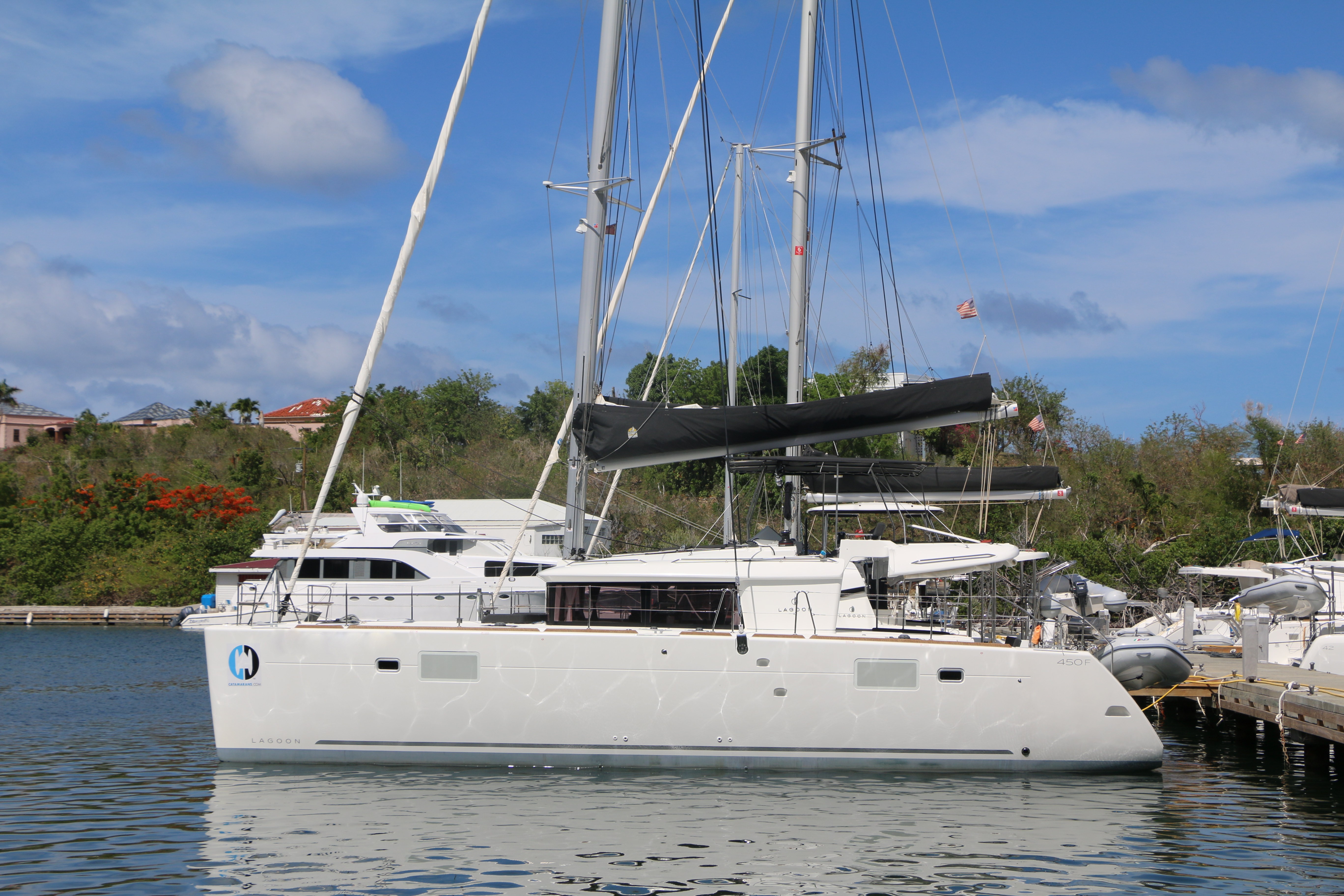 Used Sail Catamaran for Sale 2019 Lagoon 450 F Boat Highlights